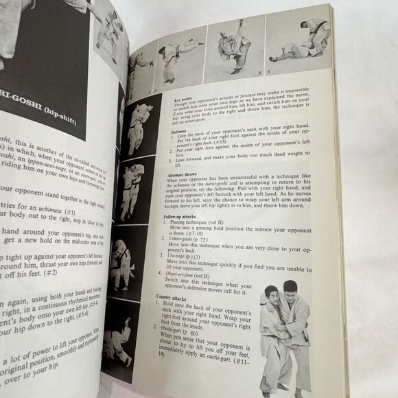 Judo In Action Throwing Techniques Kazuzo Kudo Paperback 1st Ed. 17th Printing - Picture 10 of 10